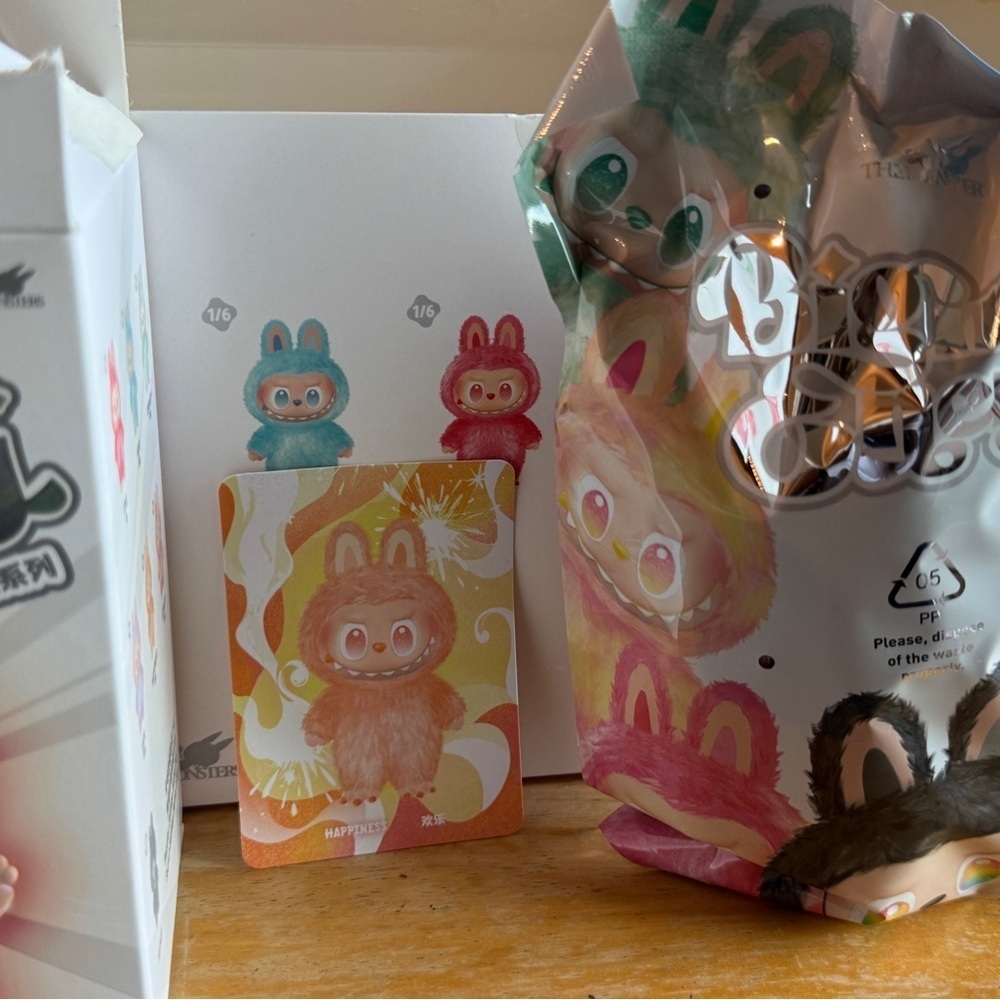 Authentic Popmart Labubu V3‎ Big Into Energy Plush Happiness